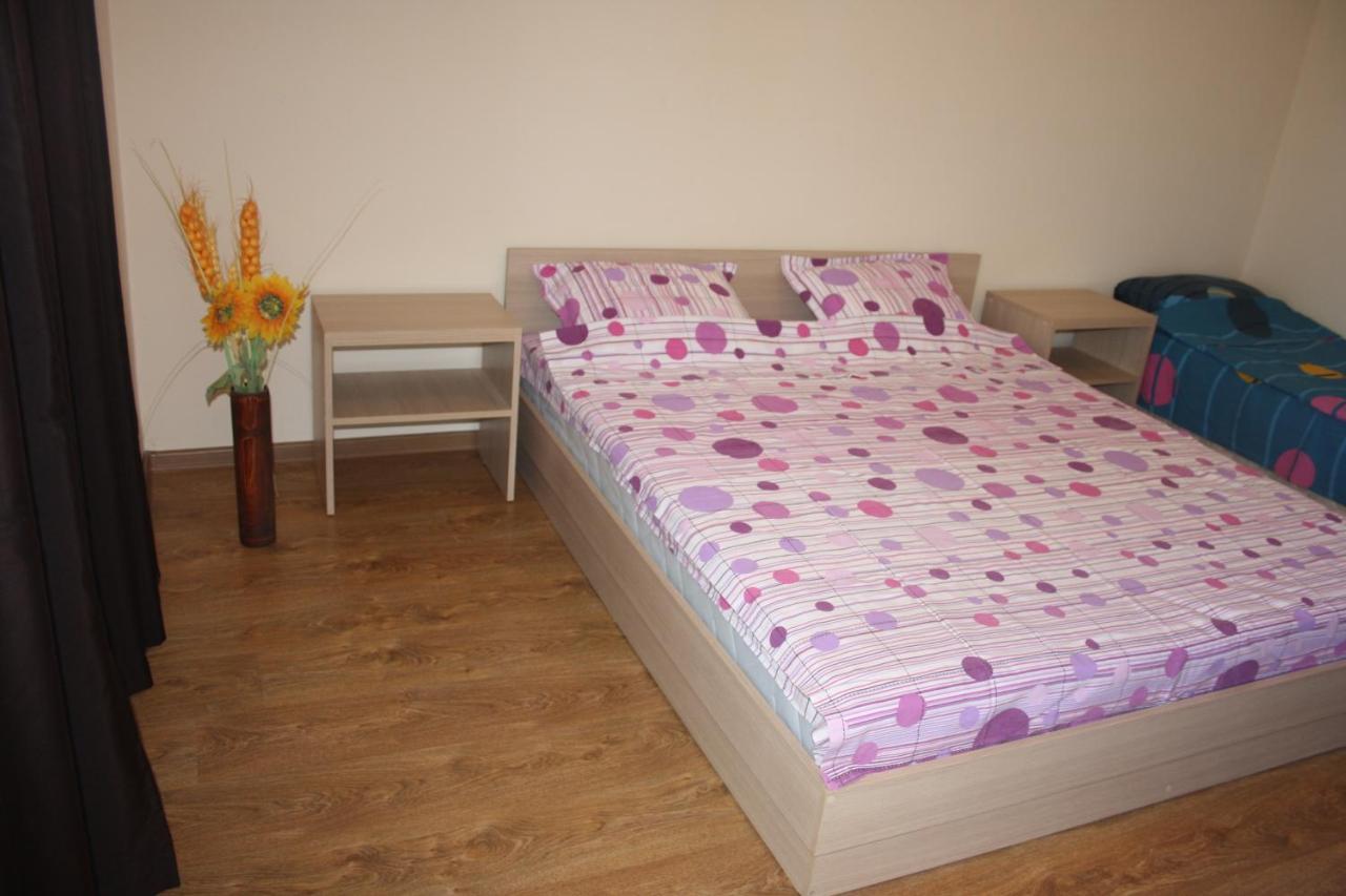 Family Hotel Akra تشيرنوموريتس المظهر الخارجي الصورة