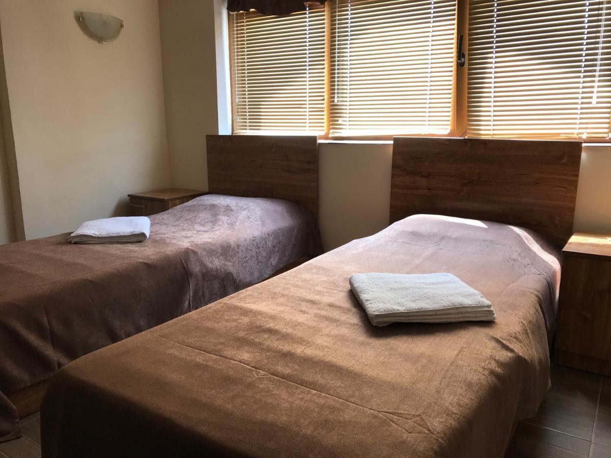 Family Hotel Akra تشيرنوموريتس المظهر الخارجي الصورة